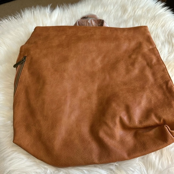 Thirty-One Caramel Distressed Pebble Backpack - Picture 1 of 6